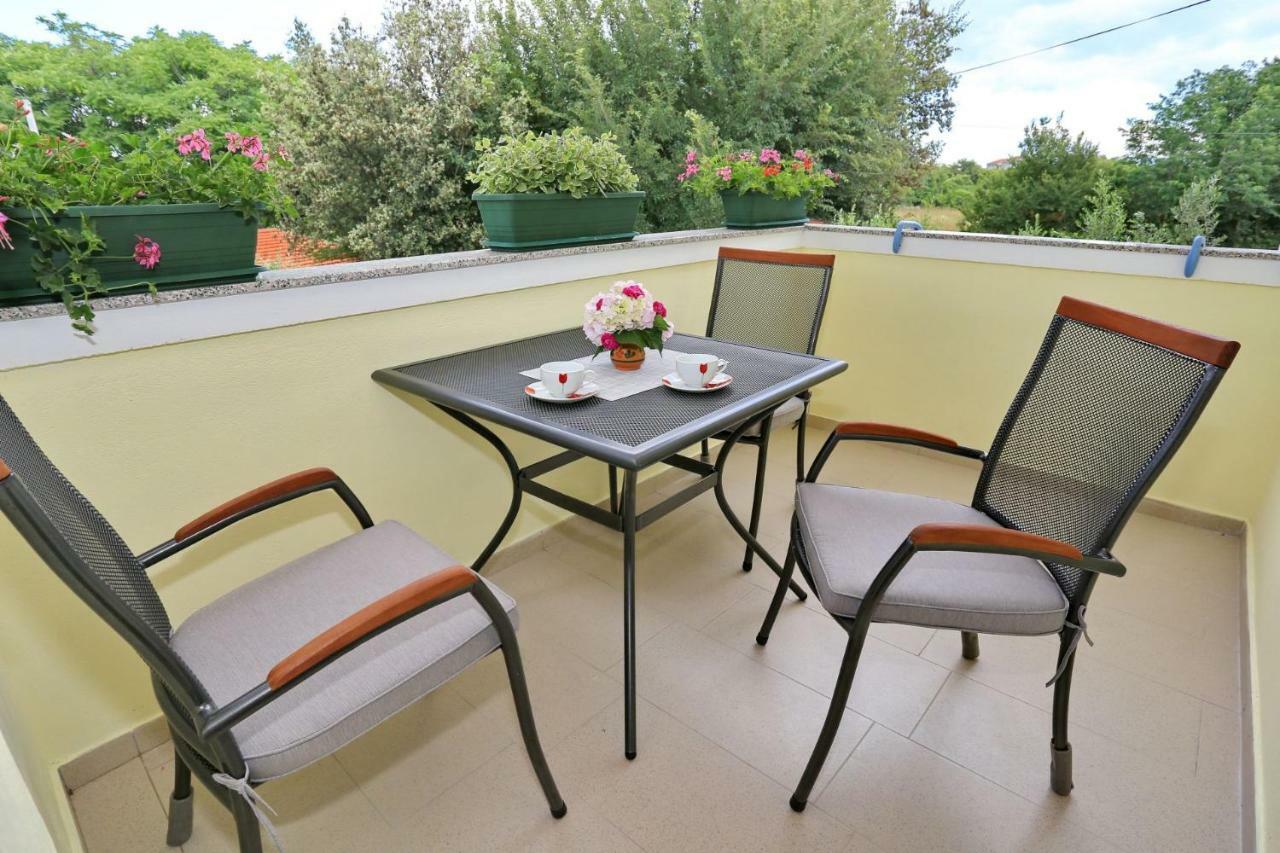 Apartments Romansa زاتون المظهر الخارجي الصورة