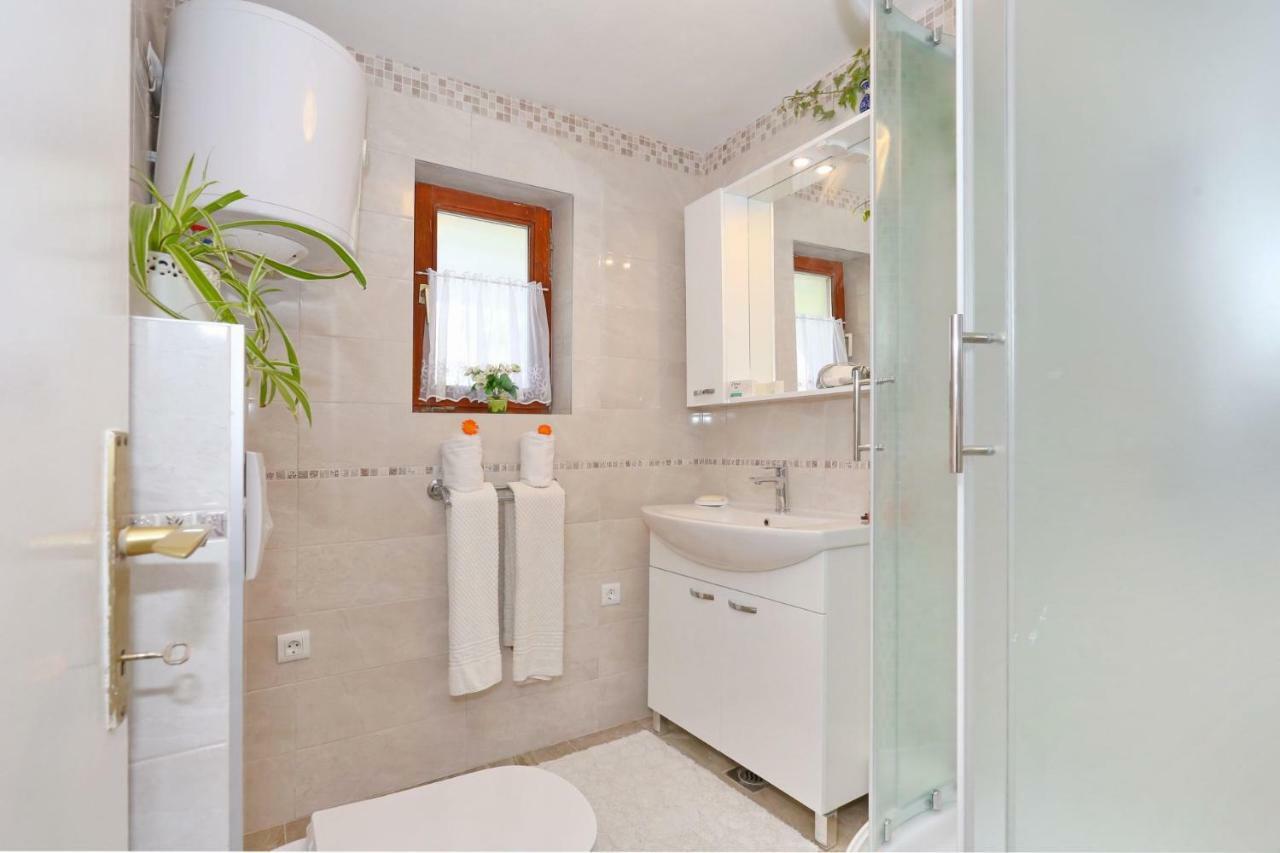 Apartments Romansa زاتون المظهر الخارجي الصورة